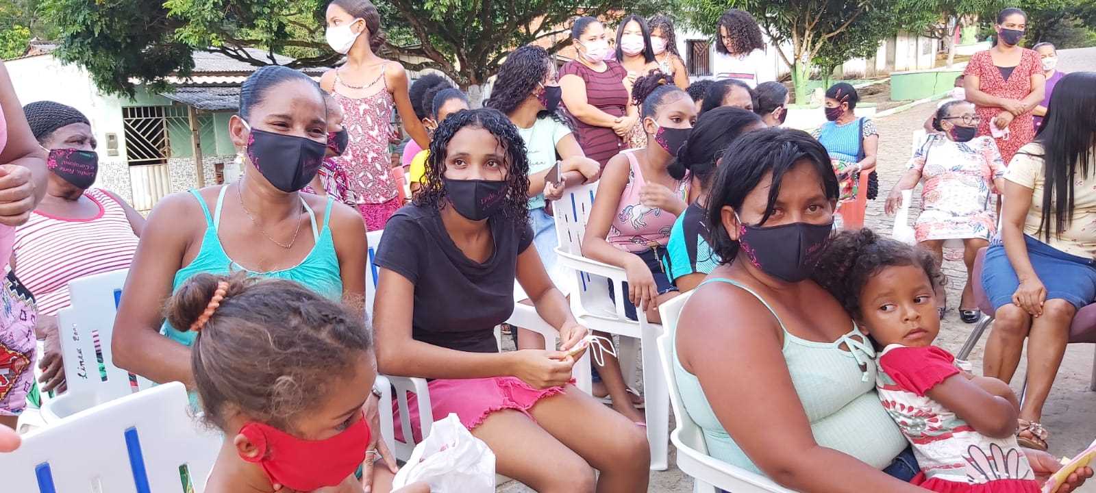 Camacã: Mães do Novo Itamarati (Biscó) são contempladas com o II Brechó Solidário